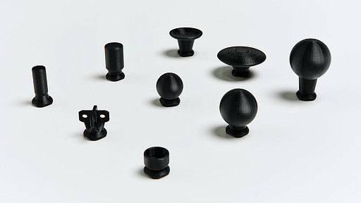 画像ギャラリー No.003のサムネイル画像 / 「Xbox Adaptive Joystick」は，Xboxのアクセシビリティへの考えが詰まったコントローラ用アクセサリ。ドイツで実機をお試し［gamescom］