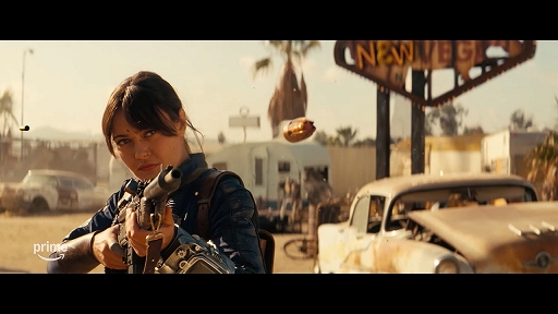 画像ギャラリー No.005のサムネイル画像 / 実写ドラマ「フォールアウト」シーズン2，日本語吹替版の本予告映像を公開。ニューベガスへと舞台を移したルーシーたちの冒険が再び始まる
