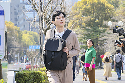 画像ギャラリー No.028のサムネイル画像 / 「ポケモン30周年バーガー」，マクドナルドで7月22日より期間限定で販売。CMにはSHAKAさん，吉沢 亮さんが出演