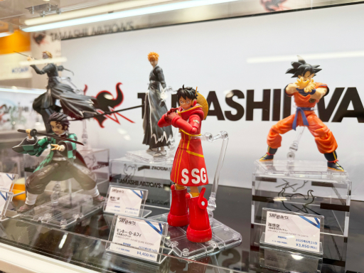 画像ギャラリー No.021のサムネイル画像 / バンダイナムコの体験型ショップ「バンダイナムコ Cross Store」が渋谷にオープン。フィギュアや一番くじ,たまごっちなども勢ぞろい!