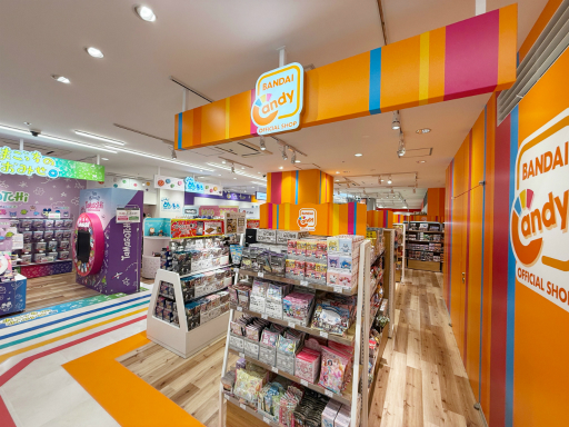 画像ギャラリー No.023のサムネイル画像 / バンダイナムコの体験型ショップ「バンダイナムコ Cross Store」が渋谷にオープン。フィギュアや一番くじ,たまごっちなども勢ぞろい!