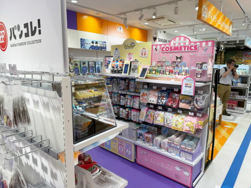 画像ギャラリー No.025のサムネイル画像 / バンダイナムコの体験型ショップ「バンダイナムコ Cross Store」が渋谷にオープン。フィギュアや一番くじ,たまごっちなども勢ぞろい!