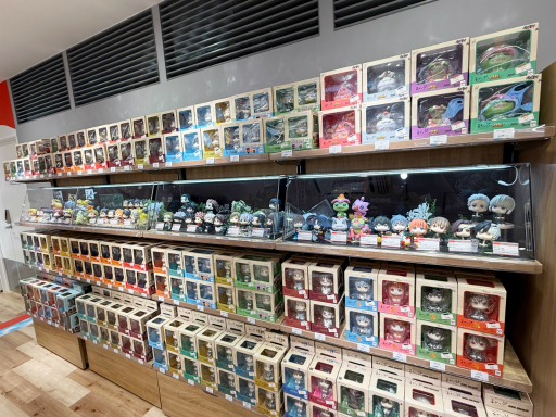 画像ギャラリー No.028のサムネイル画像 / バンダイナムコの体験型ショップ「バンダイナムコ Cross Store」が渋谷にオープン。フィギュアや一番くじ,たまごっちなども勢ぞろい!