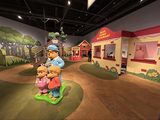 画像ギャラリー No.014のサムネイル画像 / ストロング遊戯博物館で,常設展示「日本のインディーゲーム」がスタート。古今東西のあらゆる"遊び"を保存するその圧倒的なアーカイブ手法と展示哲学とは?