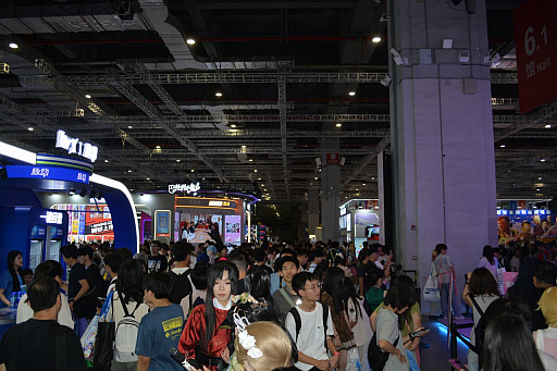 画像ギャラリー No.003のサムネイル画像 / 中国オタクの最前線「BiliBili World 2025」は,チケット30万枚が35秒で完売。ゲーム関連の出展が増え,目が離せないイベントに