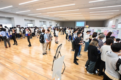 画像ギャラリー No.001のサムネイル画像 / ゲーム業界に特化した就活イベント，第3回「キャリアクエスト」開催。国内ゲームメーカー7社が業界で働きたい学生に企業説明会を実施