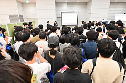画像ギャラリー No.004のサムネイル画像 / ゲーム業界に特化した就活イベント，第3回「キャリアクエスト」開催。国内ゲームメーカー7社が業界で働きたい学生に企業説明会を実施