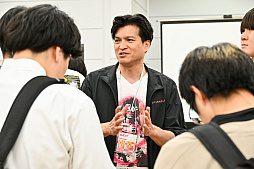 画像ギャラリー No.004のサムネイル画像 / ゲーム業界向け就活イベント 第4回「キャリアクエスト」開催。現役クリエイターがゲームデザインの考え方や舞台裏を語るステージイベントも実施