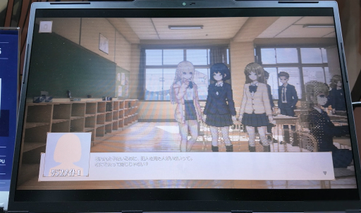 画像ギャラリー No.009のサムネイル画像 / ブラウン管を彷彿とさせる画面表現が特徴のADV「MONOPHOBIA」をプレイ。自称吸血鬼の少女と，霊感を持つ少女が不思議な事件に挑む［TGS2026］
