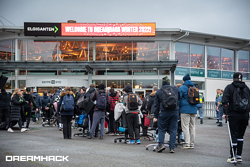 画像ギャラリー No.003のサムネイル画像 / 「DreamHack Winter 2022」フォトレポート。盛り上がるLANパーティーやエキスポの様子を紹介