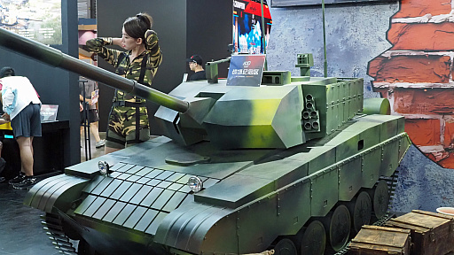 画像ギャラリー No.011のサムネイル画像 / WoTとLoLを混ぜちゃった。戦車MOBA「Armor of Doom」が，上海にパブリッシング先を探しにやってきたら［CJ2024］