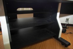画像ギャラリー No.036のサムネイル画像 / アーケードゲーマーの夢がついに実現。自宅をゲーセンに変える“アーケード筐体風”ゲームデスク「XAC-1」組み立て＆試用レポート