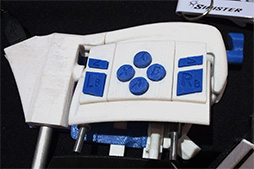 画像ギャラリー No.004のサムネイル画像 / ［CES 2014］ボタンやアナログスティックの配置そのものをカスタマイズできる左手用キーパッド「Sinister」が登場