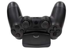 画像ギャラリー No.003のサムネイル画像 / アンサー，縦置きスタンドなどPS4用周辺機器6製品を2月22日発売