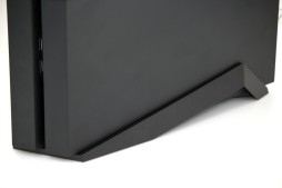 画像ギャラリー No.010のサムネイル画像 / アンサー，縦置きスタンドなどPS4用周辺機器6製品を2月22日発売
