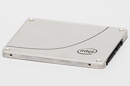 画像ギャラリー No.005のサムネイル画像 / Intelの新しいPC向けSSD「SSD 730」を試す。データセンター向けSSDをPC向けにチューンしたモデルは,日常的な用途で速かった