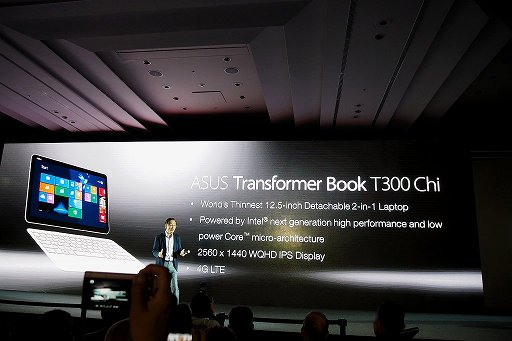 画像ギャラリー No.003のサムネイル画像 / ［COMPUTEX］ASUS，次世代Coreプロセッサ搭載で最薄部3mm厚，LTE対応の2-in-1「Chi」を披露。驚きの5-in-1モデルも