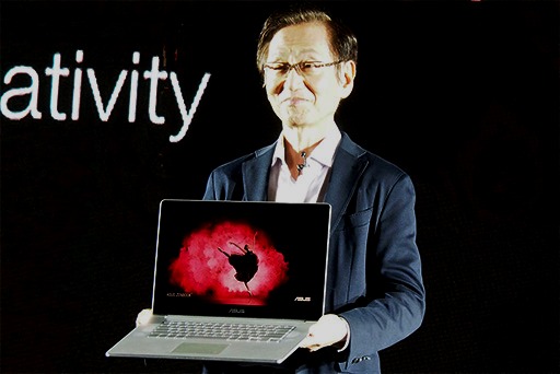 画像ギャラリー No.007のサムネイル画像 / ［COMPUTEX］5-in-1の合体ノートPCや4K液晶搭載のハイエンドノートPCが登場。盛りだくさんなASUSプレスカンファレンスレポート