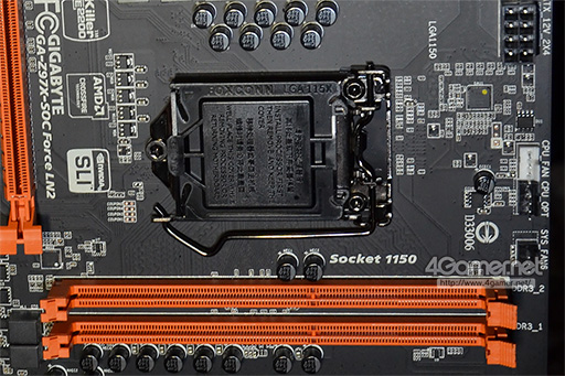 画像ギャラリー No.011のサムネイル画像 / ［COMPUTEX］すべてはオーバークロックのために。GIGABYTEから“常用不可能”なマザーボードが発表される