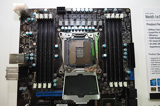 画像ギャラリー No.004のサムネイル画像 / ［COMPUTEX］MSI，Haswell-E対応のIntel X99マザーボードを公開。10GbpsのUSB 3.1対応モデルやSATA Express対応のWD Blackも