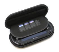 画像ギャラリー No.002のサムネイル画像 / SFCのコントローラをモチーフにした新型PS Vita用ポーチが9月10日に発売