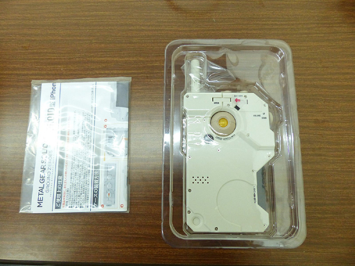 画像ギャラリー No.005のサムネイル画像 / ［TGS 2014］KONAMIの物販ブースでiPhone 5/5s専用ケース「iDROID型iPhoneケース TGSver.」を自腹で購入。というわけで開封の儀を執り行った