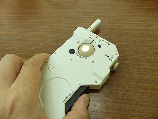 画像ギャラリー No.012のサムネイル画像 / ［TGS 2014］KONAMIの物販ブースでiPhone 5/5s専用ケース「iDROID型iPhoneケース TGSver.」を自腹で購入。というわけで開封の儀を執り行った