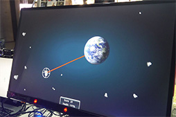 画像ギャラリー No.008のサムネイル画像 / ［TGS 2014］95ドルの視線入力デバイス「EyeX」で，どんなゲームが実現できるのか？ 対応するインディーズゲームも開発中
