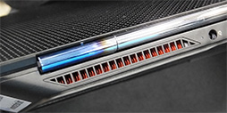 画像ギャラリー No.009のサムネイル画像 / HP，薄型のゲーマー向けノートPC「OMEN」発売。GTX 860M搭載で「同じGPUを搭載した他社のPCより1割速い」