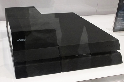画像ギャラリー No.002のサムネイル画像 / ［CES 2015］PS4で3.5インチHDDを利用可能にする“チカラワザ”なマウントアダプターが登場