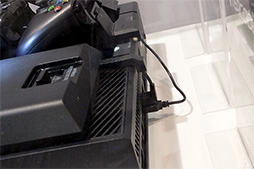 画像ギャラリー No.008のサムネイル画像 / ［CES 2015］PS4で3.5インチHDDを利用可能にする“チカラワザ”なマウントアダプターが登場