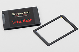 画像ギャラリー No.004のサムネイル画像 / HW短評:SanDisk「Extreme Pro Solid State Drive」(1)