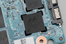 画像ギャラリー No.018のサムネイル画像 / HW短評:SanDisk「Extreme Pro Solid State Drive」(1)
