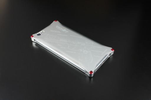 画像ギャラリー No.004のサムネイル画像 / 「バイオハザード」デザインのジュラルミン製iPhone 6用ケースが登場