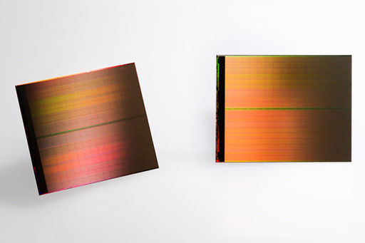 画像ギャラリー No.004のサムネイル画像 / NANDより1000倍速くて1000倍長寿命。IntelとMicronが発表した新世代の不揮発性メモリ技術とは？