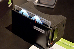 画像ギャラリー No.025のサムネイル画像 / ［SIGGRAPH 2015］NVIDIA＆スタンフォード大の新型VR HMDを体験。ライトフィールドによる現実的な遠近感に驚き