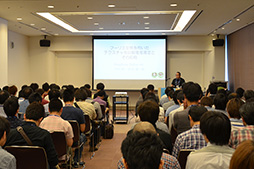 画像ギャラリー No.002のサムネイル画像 / ［CEDEC 2015］テクスチャの最適品質をソフトで分析？ 「グランツーリスモ」のポリフォニー・デジタルが公開した分析ツールの威力とは