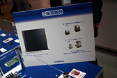 画像ギャラリー No.039のサムネイル画像 / CEATEC JAPAN 2015まとめ。ゲームシーンに来てくれるかもしれない触覚技術などを,コンパニオンのおねーさんともども見てきた