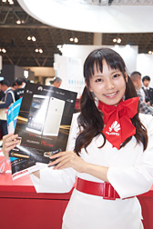 画像ギャラリー No.059のサムネイル画像 / CEATEC JAPAN 2015まとめ。ゲームシーンに来てくれるかもしれない触覚技術などを,コンパニオンのおねーさんともども見てきた