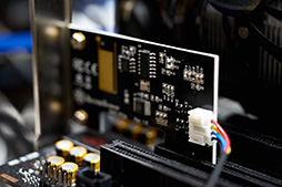 画像ギャラリー No.012のサムネイル画像 / PCをリモコンで起動できる拡張カード「ES01-PCIE」テストレポート。いろいろな意味で力技のデバイスだが謳い文句に偽りなし