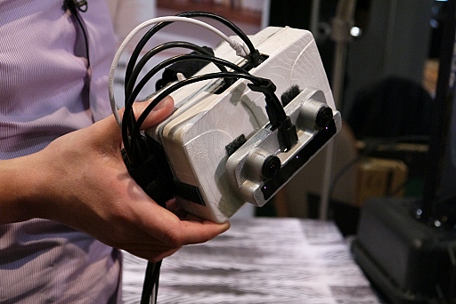 画像ギャラリー No.005のサムネイル画像 / ［CES 2016］世界初（？）のAR/VR統合型ヘッドマウントディスプレイ「Impression Pi」のプロトタイプ機が公開に