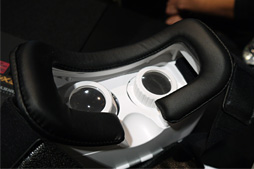 画像ギャラリー No.004のサムネイル画像 / ［CES 2016］あのCreativeが「BlasterX VR」でスマートフォン向けVRゲーム市場へ参入。わずか50ドルのヘッドマウントディスプレイは何ができるのか
