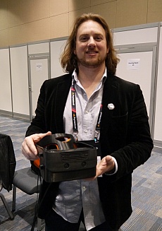 画像ギャラリー No.002のサムネイル画像 / ［GDC 2016］VrvanaのVR・AR兼用デバイス「Totem」を体験してきた