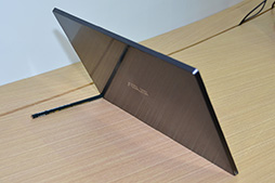 画像ギャラリー No.018のサムネイル画像 / 4K解像度の27インチから15.6インチのモバイルタイプまで,USB Type-C接続対応ディスプレイをまとめてレポート