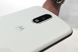 画像ギャラリー No.012のサムネイル画像 / Motorola「Moto G4 Plus」を試す。Snapdragon 617搭載のミドルクラス機はバランスの取れた性能のスマートフォンだった