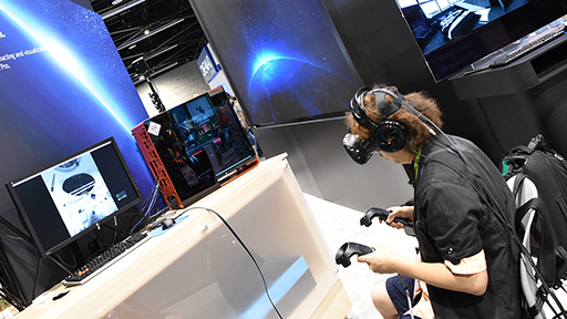 画像ギャラリー No.013のサムネイル画像 / AMDは新GPU「Radeon Pro」を,NVIDIAは360度ビデオ用SDKをアピール。プロセッサメーカーによる「SIGGRAPH 2016」の展示をレポート