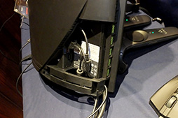 画像ギャラリー No.008のサムネイル画像 / GIGABYTE，ゲーマー向けの超小型ベアボーンキット「BRIX Gaming UHD」を発表。奇抜なデザインのGTX 1070搭載PCも披露された発表会レポート