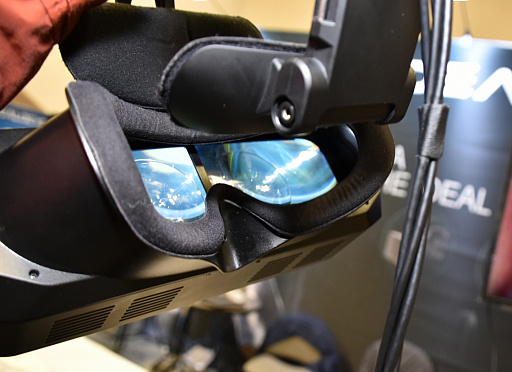 画像ギャラリー No.009のサムネイル画像 / ［GDC 2017］VRハードウェアの進化は止まらない。8K解像度のVR HMD「IDEALENS M8K」を体験してみた