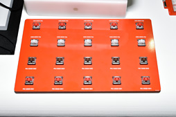 画像ギャラリー No.013のサムネイル画像 / ［COMPUTEX］これからのゲーマー向けキーボードではパンタグラフ式メカニカルの時代が来る？ Kaihuaが最新製品を披露