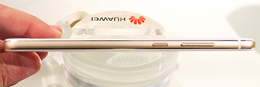 画像ギャラリー No.020のサムネイル画像 / Huawei，新型スマートフォン「P10 Plus」「P10」「P10 lite」を国内発表。Liteは5.2インチフルHD液晶パネル搭載で税込3万2378円